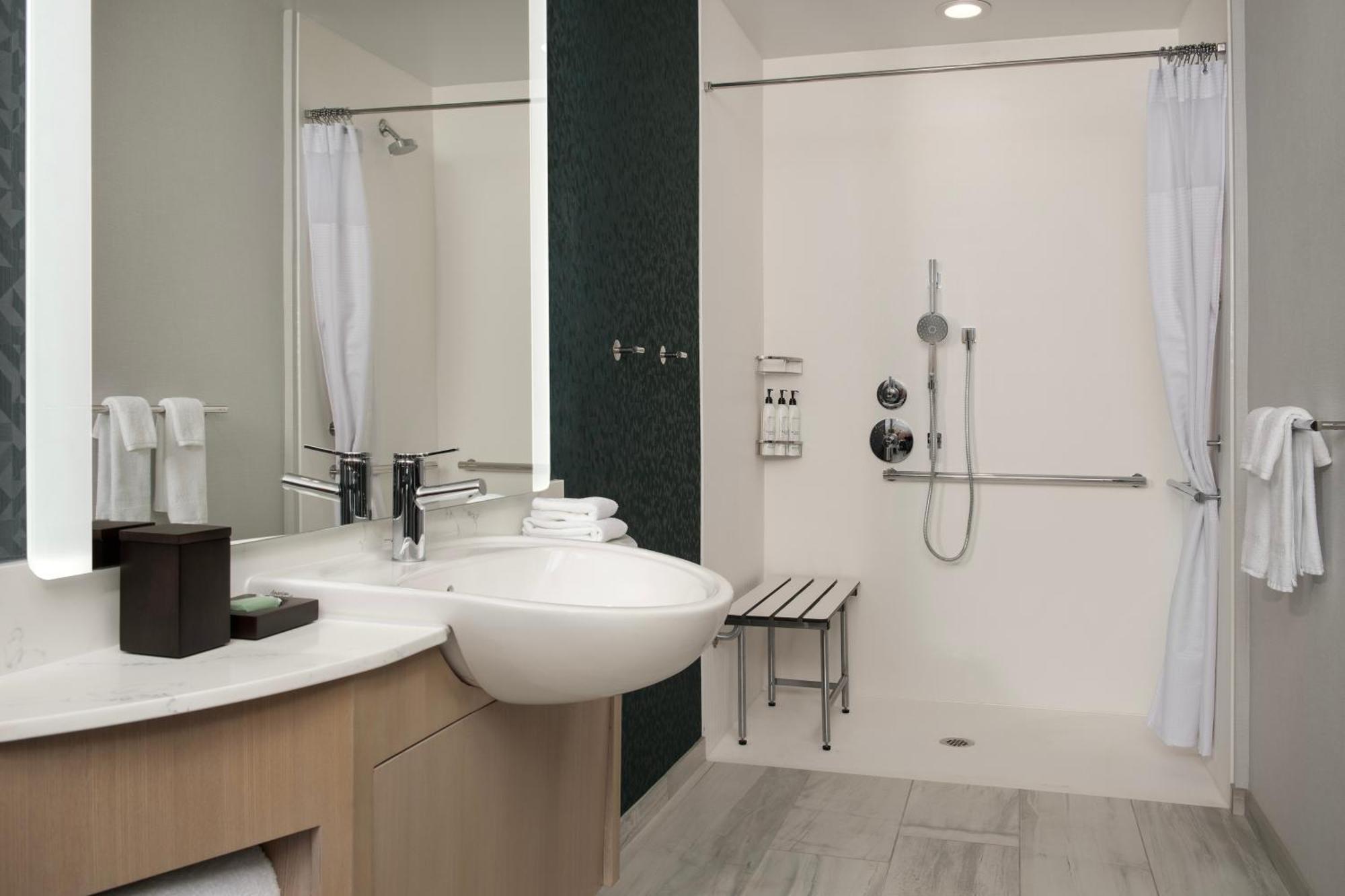 Springhill Suites By Marriott סנדפוינט מראה חיצוני תמונה