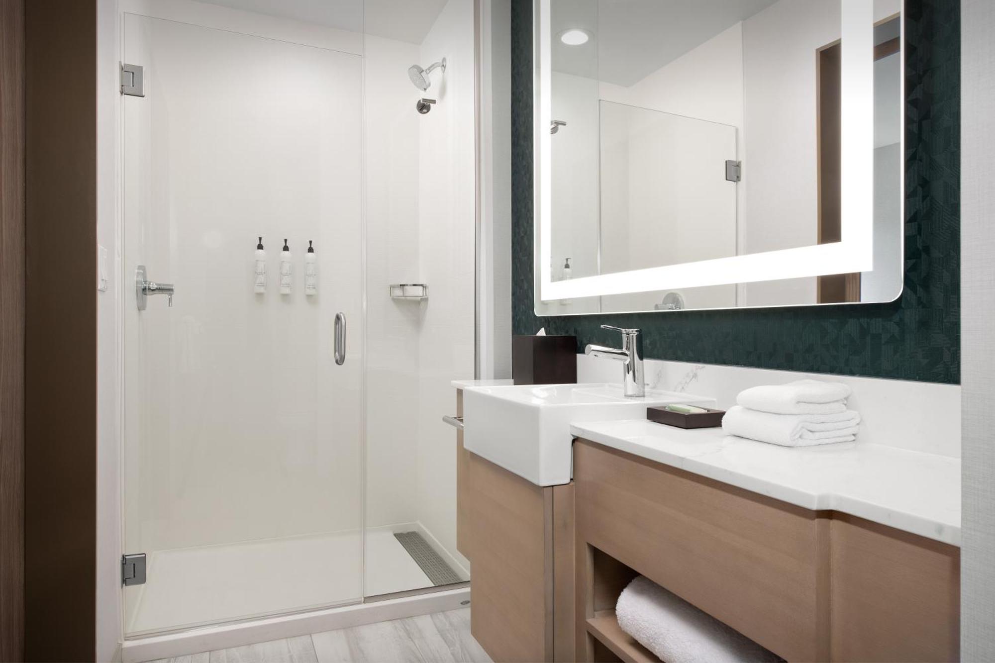 Springhill Suites By Marriott סנדפוינט מראה חיצוני תמונה