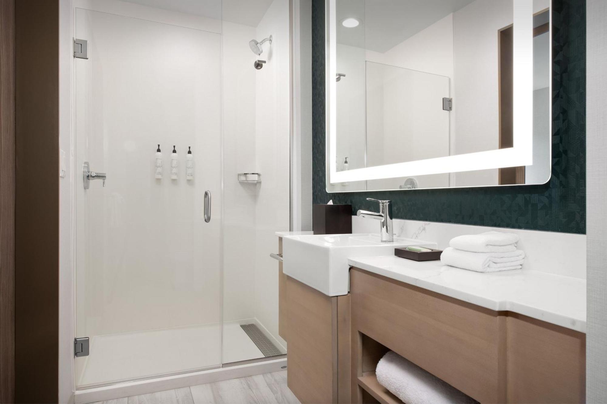 Springhill Suites By Marriott סנדפוינט מראה חיצוני תמונה